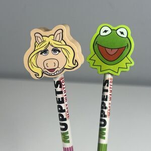 Muppets Most Wanted pencils Miss Piggy & Kermit Pencil Topper Erasers